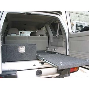 4WD showing a high single drawer and floor mounted fridge slide