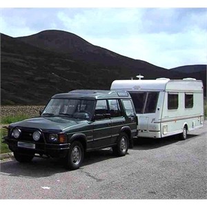 4WD towing a caravan