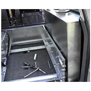 Stainless steel water tank installation