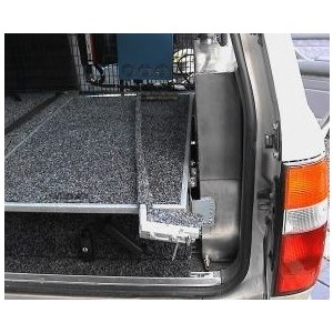 Stainless steel water tank installation