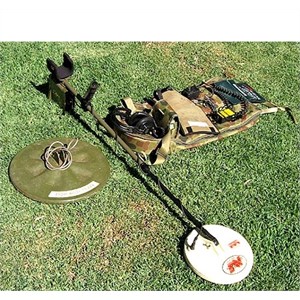 Minelab SD2100 metal detector with an 11 inch and an 18 inch search coil