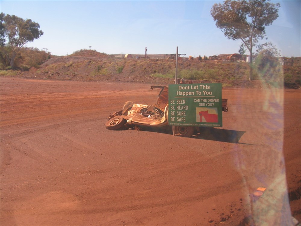 Mount Tom Price WA ExplorOz Places