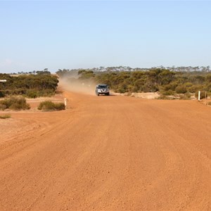 Fourteen Mile Rd & Mallee Hill Rd