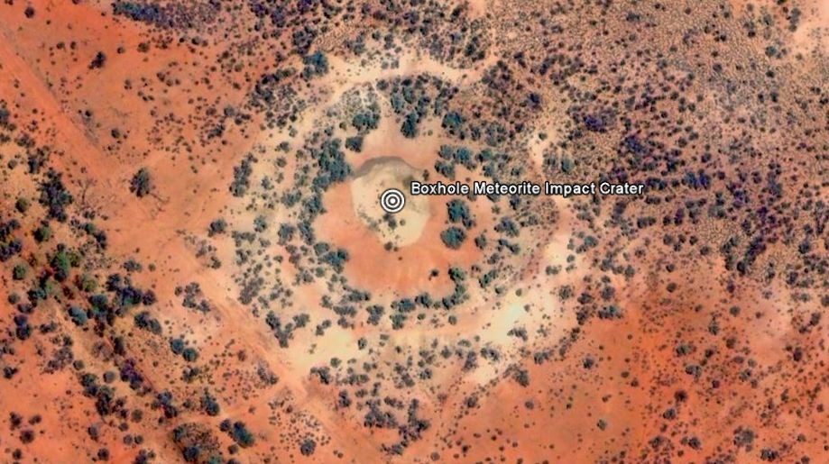 Boxhole Meteorite Impact Crater NT @ ExplorOz Places