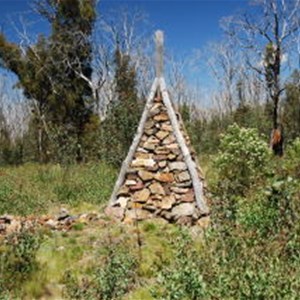 Forest Hill Cairn