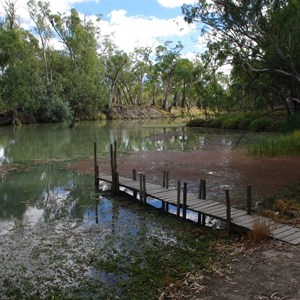 The Caravan (Mullaroo Creek)