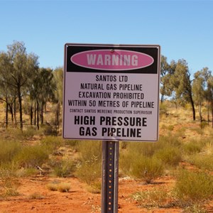 Gas Pipeline Warning Sign - Mereenie Loop Rd