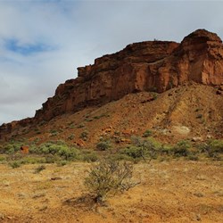 view along the walk to Honeycomb gorge