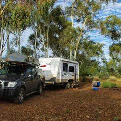 Camping in Halfway creek near Tom Price