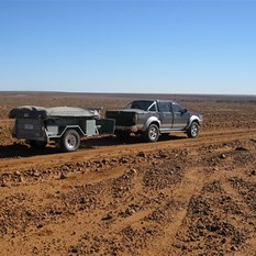 Gibber plains along the Bore Track
