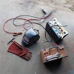 this is my set up 2 x 100ah 