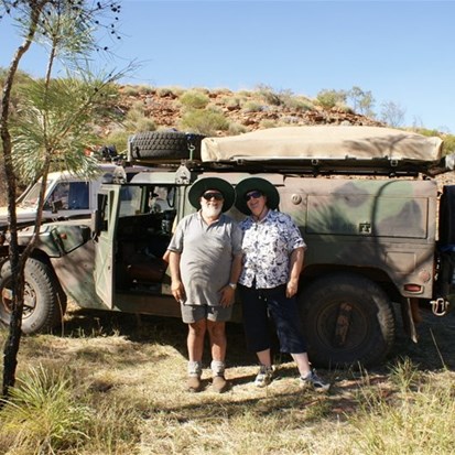 Pete and Sandy saying their farewells