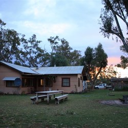 Lorna Glen Homestead