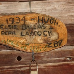 Sign in the hut