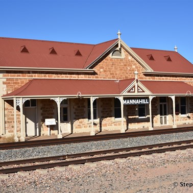 Mannahill Railay Station