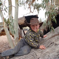 Lee being a tree tiger ????