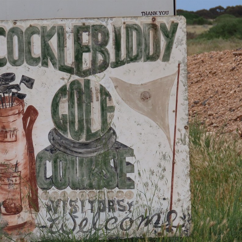 Cocklebiddy Gold Course