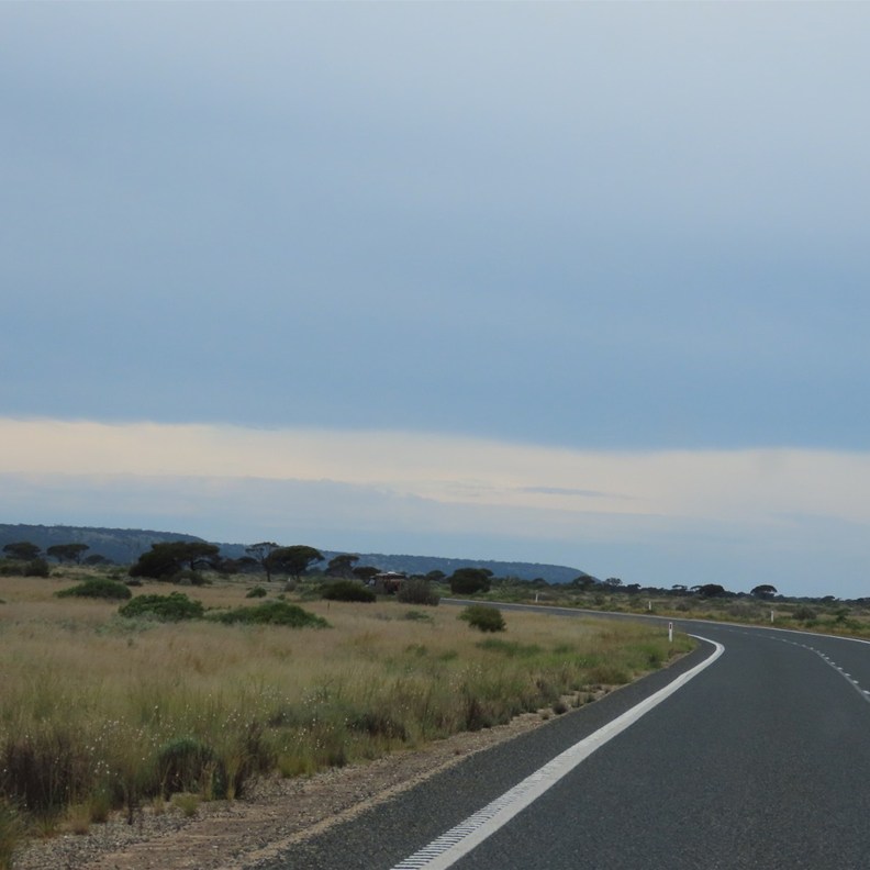 Road to Eucla