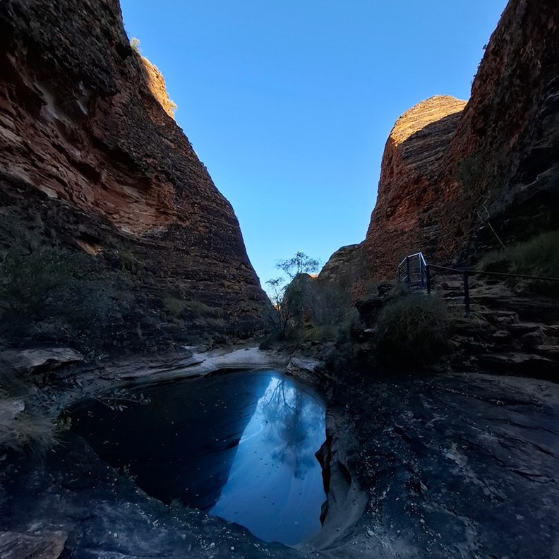 Walking into Cathedral Gorge 2