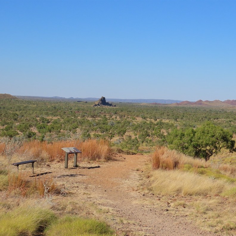 Kungkalanayi Lookout