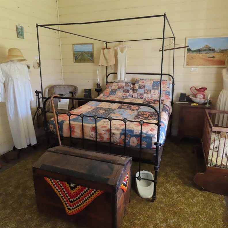 Lighthouse Keepers Cottage 2