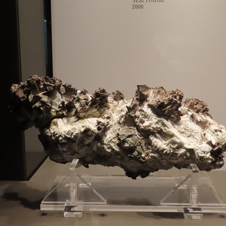 145Kg of Silver found in 2000 near Karratha