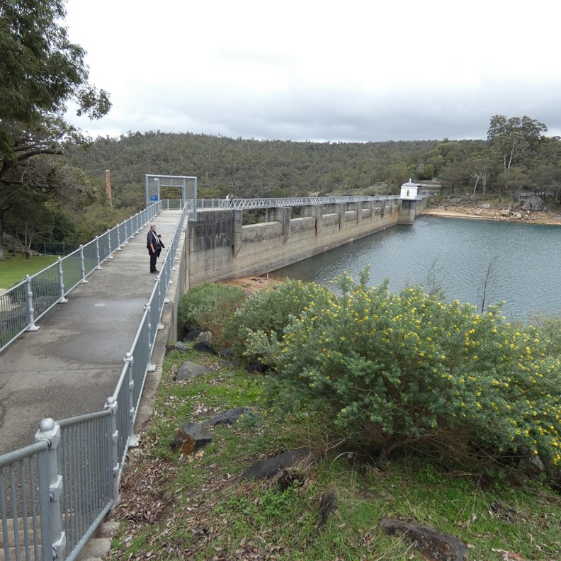 Mundaring Weir