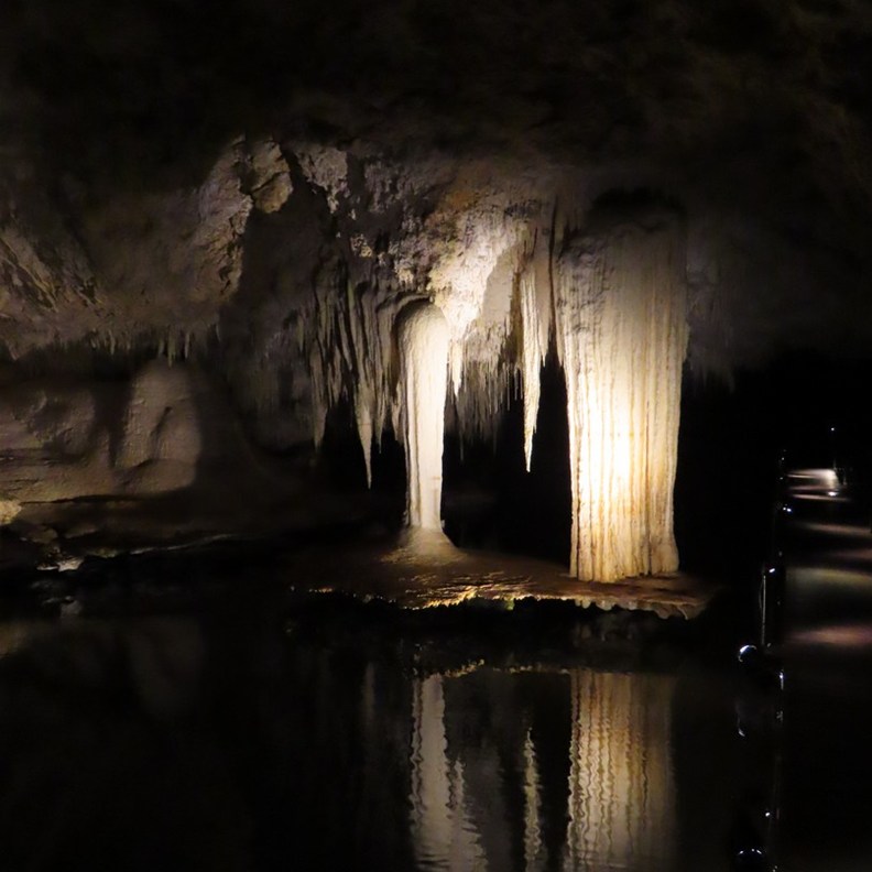 Lake Cave