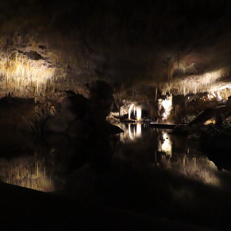 Lake Cave 5