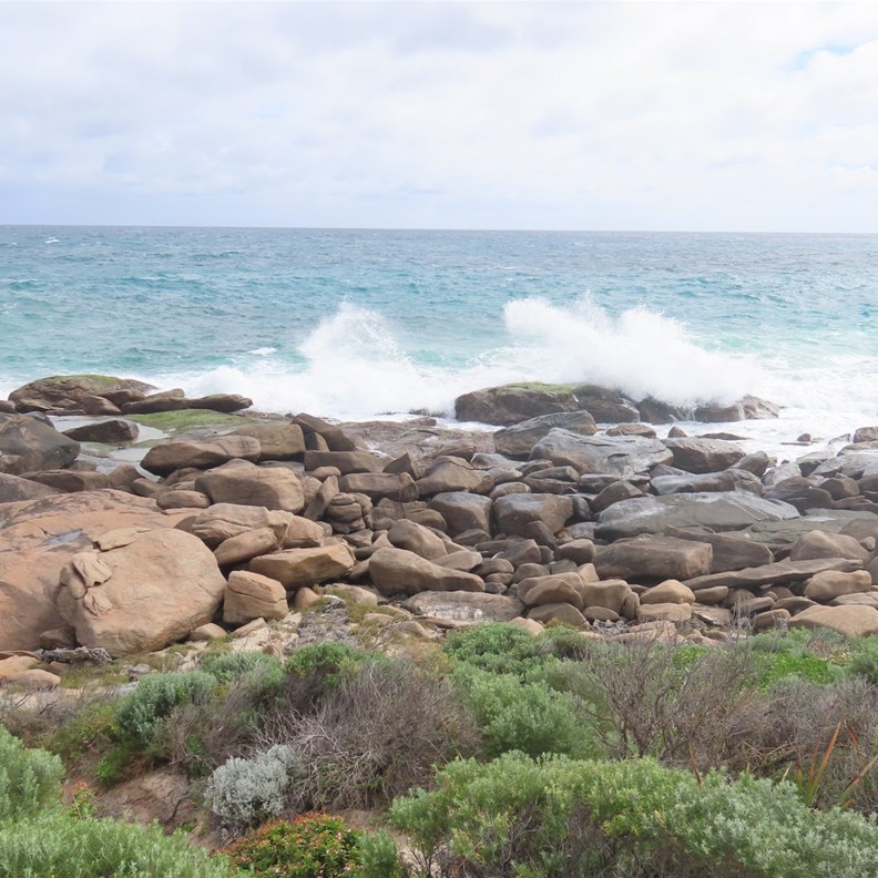 Conto Beach 3