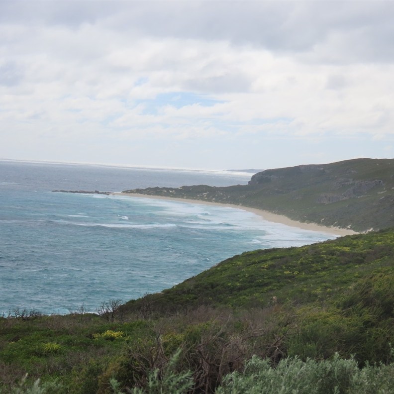 Conto Beach 4