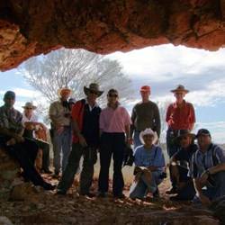 Group photo under "London Bridge"