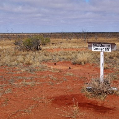 Camera C site on the edge of the Anne Beadell Highway