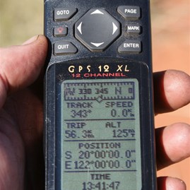 Johns faithful old Garmin registering the confluence