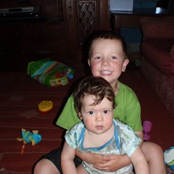 Lee and Kale hangin out