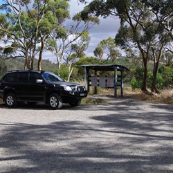 Parking for lots of Vehicles at Blue Gum Lookout