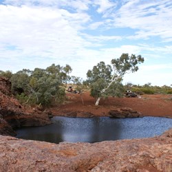 Pearana Rockhole