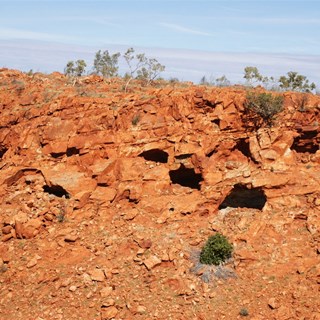 The valley of the caverns