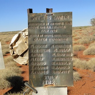 The plaque at Veevers Crater