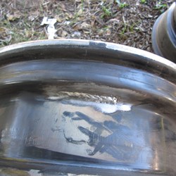 Interior of rim 1 showing fatigue location and welding