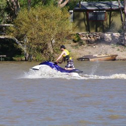 Flood or No Flood, people will always have fun on the Murray