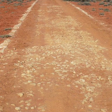 Cobbled road near Kennedy Ranges, WA