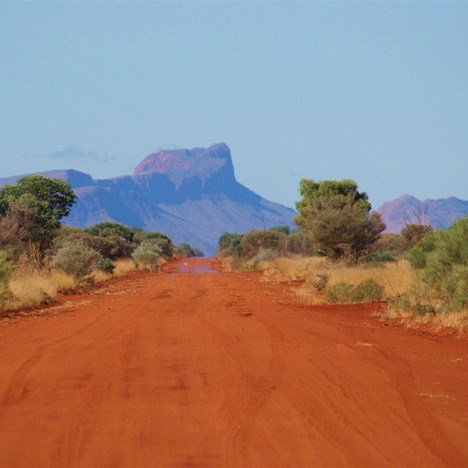 Mt Liebig - Gary Junction Road, 2008