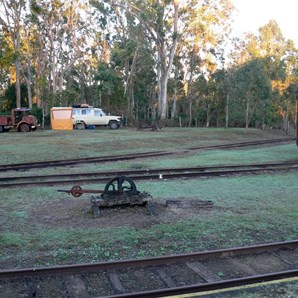 Camped across the tracks at the Ravenshoe railway station.