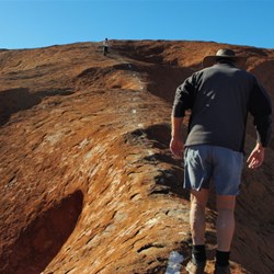 John walks a small ridge, along the dots