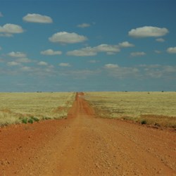 landscape between Oodnadatta and Marla