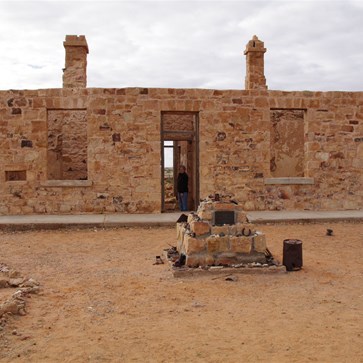 Farina Ruins