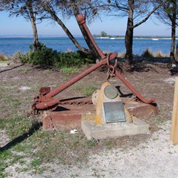 Memoral to the early American 1800 Sailors of American River