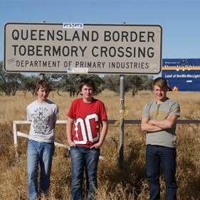 Gringos at the border