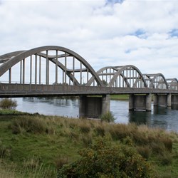 The Clutha River Bridge at Balclutha